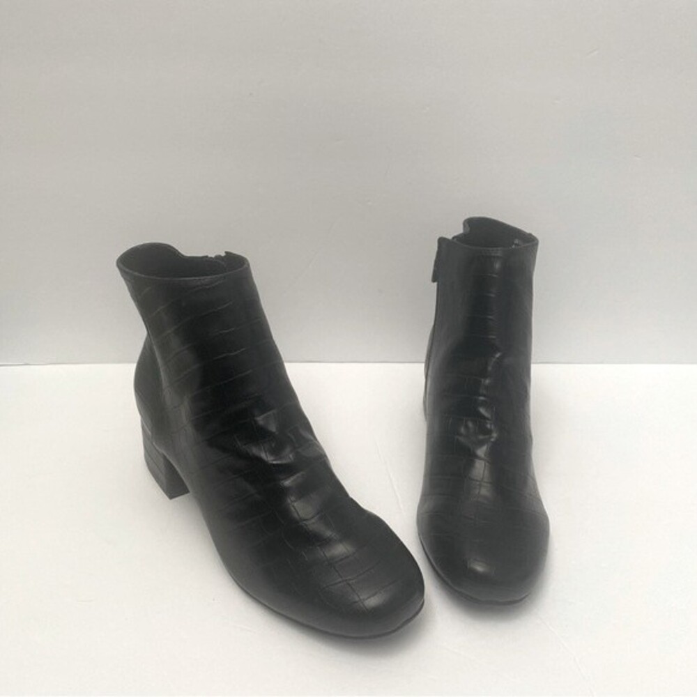 Kenneth Cole Women's Road Stop Croc Ankle Boots Size 9